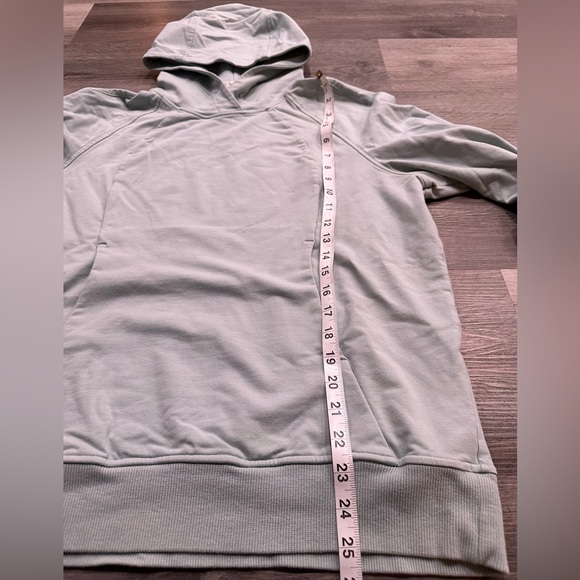 Lululemon Athletica Women’s Scuba Hoodie Pullover in Hazy Jade - Picture 9 of 11